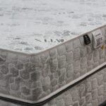 نمای جانبی تشک آتیکس مدل ریباند با ارتفاع 29 سانتی‌متر و تراکم بالا